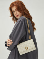 Load image into Gallery viewer, Smting | Four-Leaf Clover Clasp Quilted Golden Chain Bag