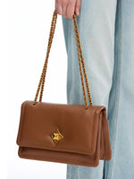 Load image into Gallery viewer, Smting | chain flap bag with Four-pointed Star Lock