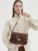 Load image into Gallery viewer, Smting | Flap Bag with Shell Lock