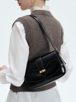 Load image into Gallery viewer, Smting | Flap Bag with Bamboo Lock