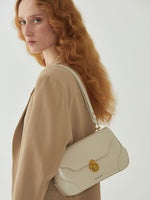 Load image into Gallery viewer, Smting | leather baguette bag