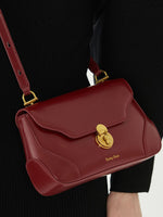 Load image into Gallery viewer, Smting | leather baguette bag