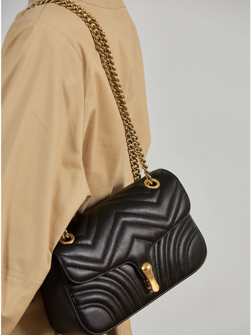 Smting | Quilted Chain Flap Bag