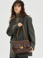 Load image into Gallery viewer, Smting | Chocolate Lock quilted golden chain bag
