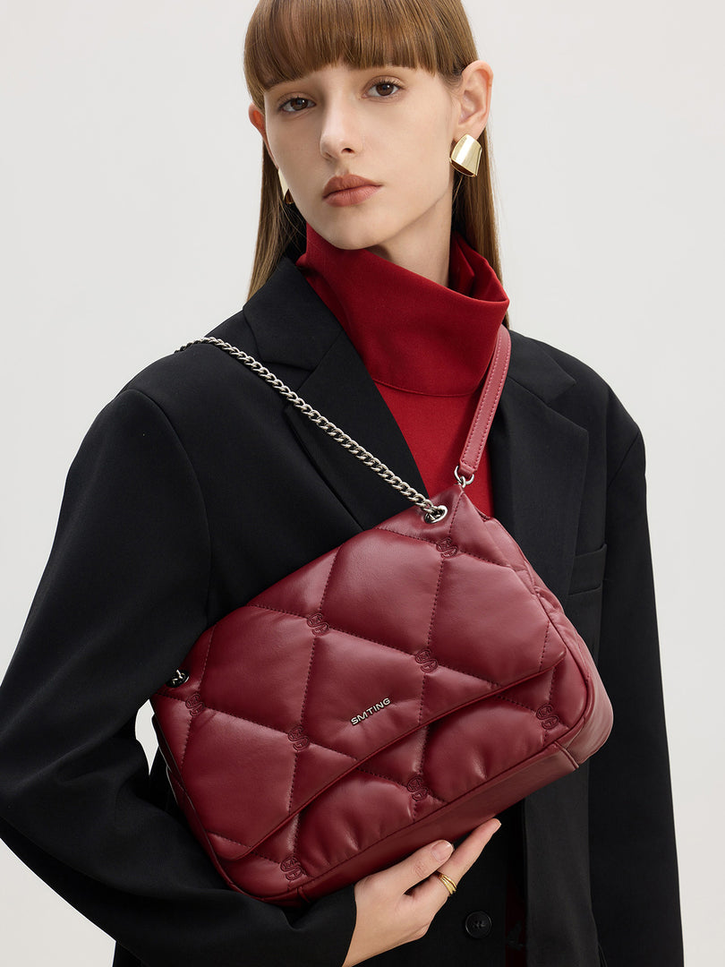 Smting | Medium Quilted Chain Flap Bag