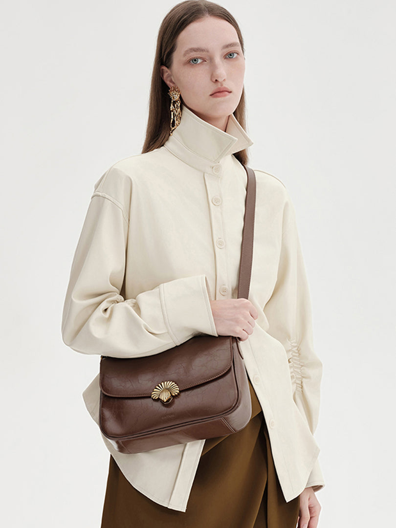 Smting | Flap Bag with Shell Lock