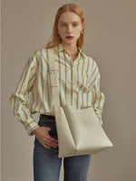 Load image into Gallery viewer, Smting | leather bucket bag
