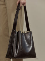 Load image into Gallery viewer, Smting | leather bucket bag
